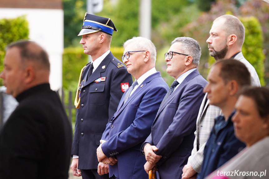 Przy remizie OSP Polanka stanął pomnik św. Floriana