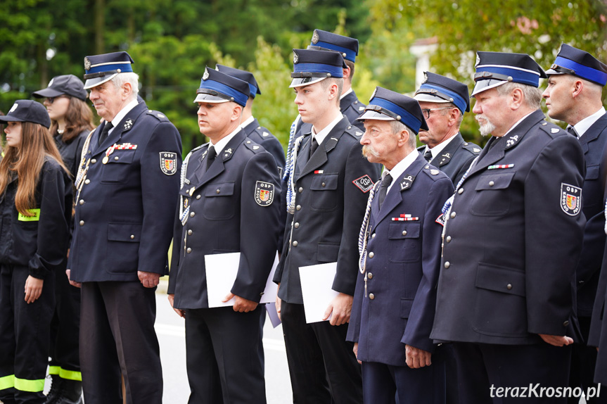 Przy remizie OSP Polanka stanął pomnik św. Floriana