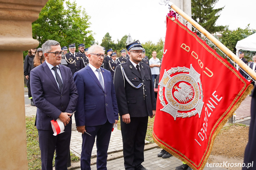 Przy remizie OSP Polanka stanął pomnik św. Floriana