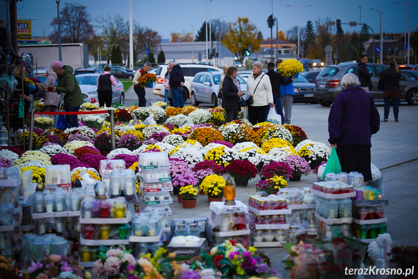 Przygotowania do Wszystkich Świętych 2024 w Krośnie