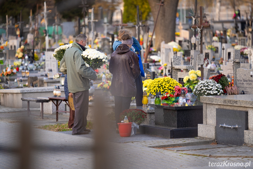 Przygotowania do Wszystkich Świętych