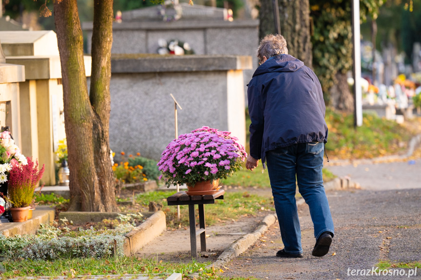 Przygotowania do Wszystkich Świętych