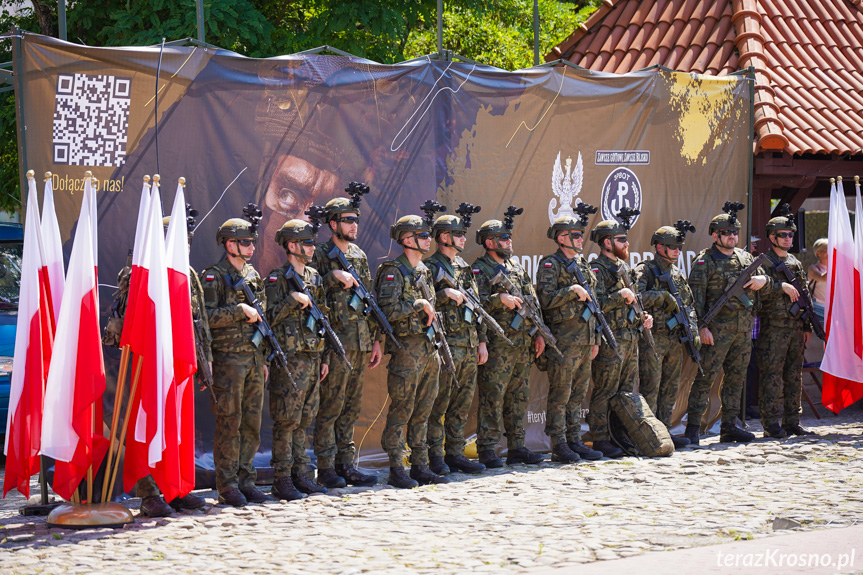 Przysięga żołnierzy WOT w Krośnie