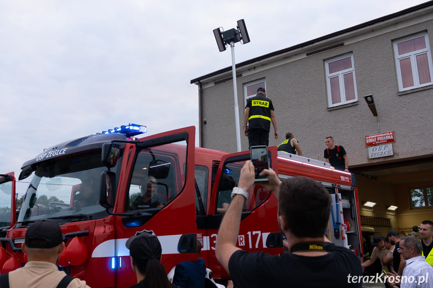 Przywitanie samochodu OSP Żeglce