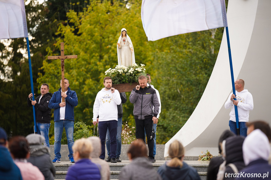 Publiczny różaniec ulicami Krosna