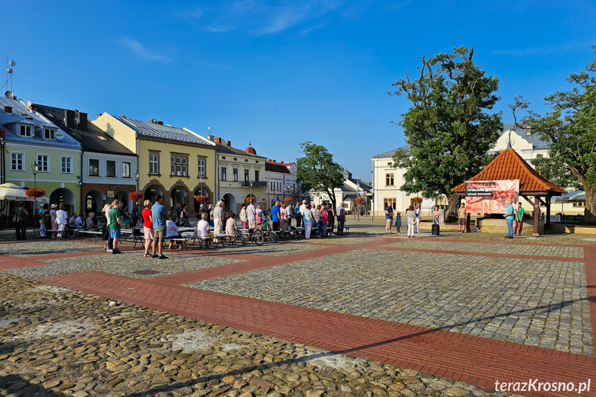 Publiczny różaniec w Krośnie