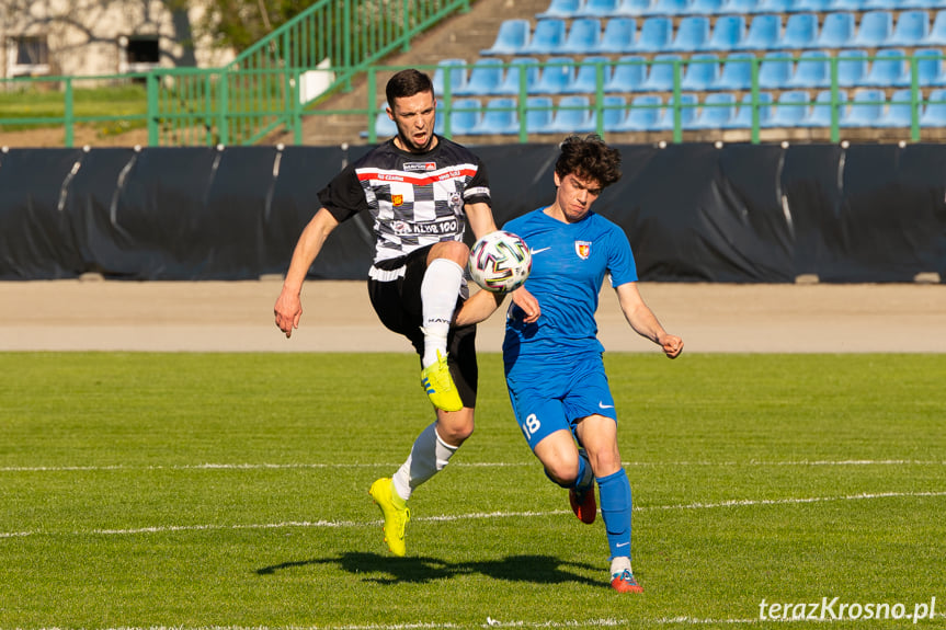 Puchar Polski. Karpaty Krosno - Czarni 1910 Jasło 4:0