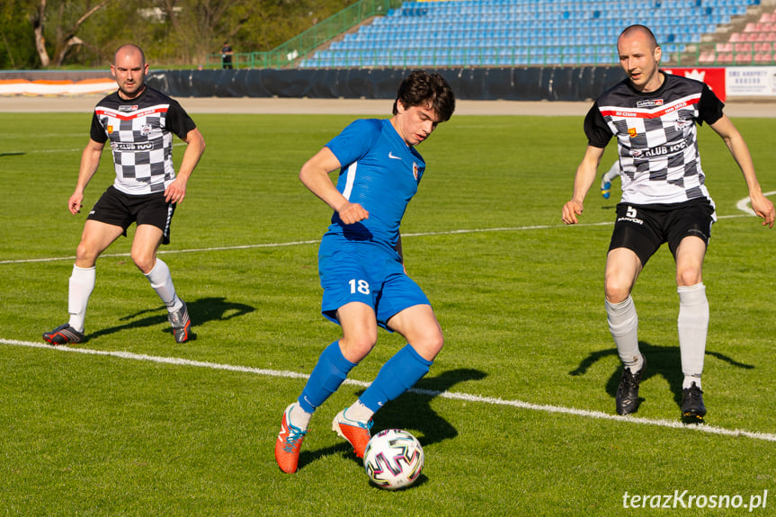 Puchar Polski. Karpaty Krosno - Czarni 1910 Jasło 4:0