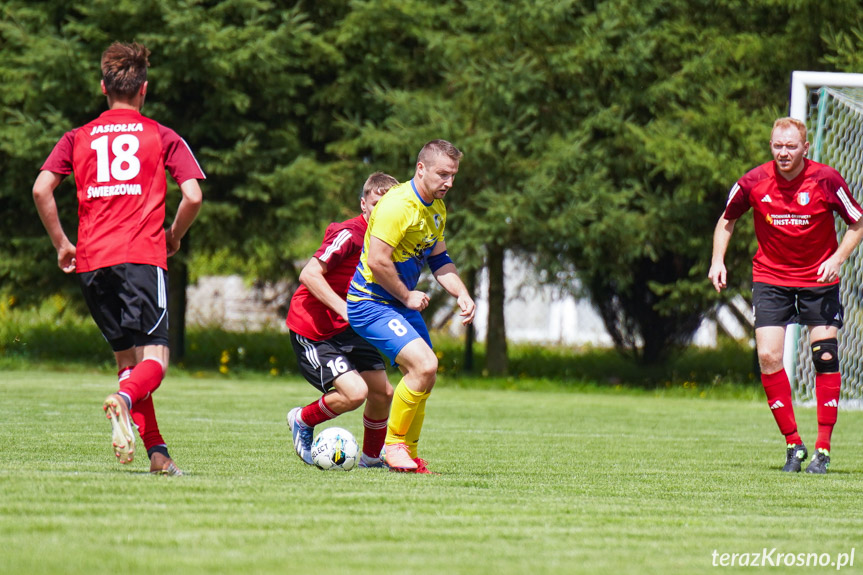 Rędzinianka Wojaszówka - Jasiołka Świerzowa Polska 4:3