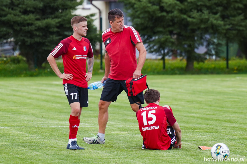 Rędzinianka Wojaszówka - Jasiołka Świerzowa Polska 4:3