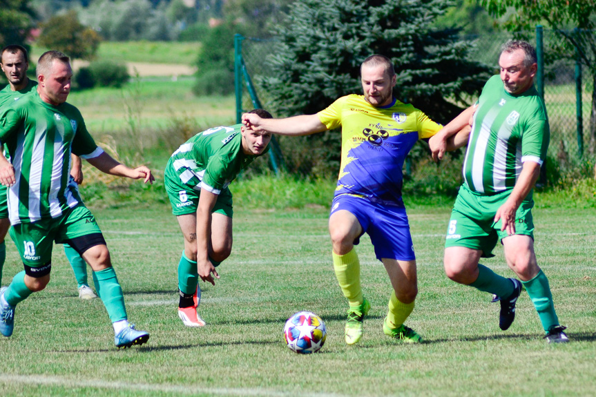 Rędzinianka Wojaszówka - Liwocz Brzyska 9:0