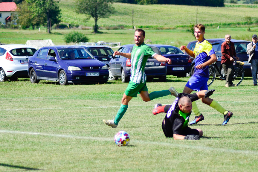 Rędzinianka Wojaszówka - Liwocz Brzyska 9:0