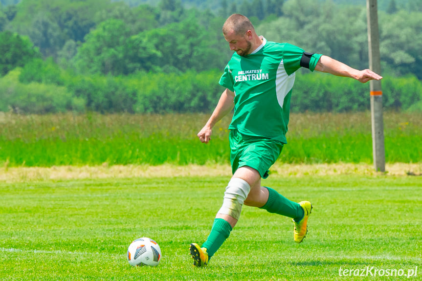 Rędzinianka Wojaszówka - LKS Łęki Strzyżowskie 5:0