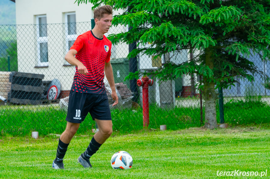 Rędzinianka Wojaszówka - LKS Łęki Strzyżowskie 5:0