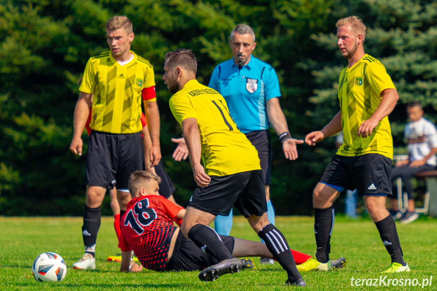 Rędzinianka Wojaszówka - Orzeł Bieździedza 1:4