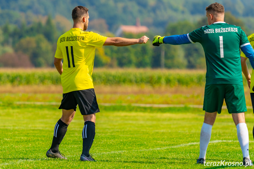 Rędzinianka Wojaszówka - Orzeł Bieździedza 1:4