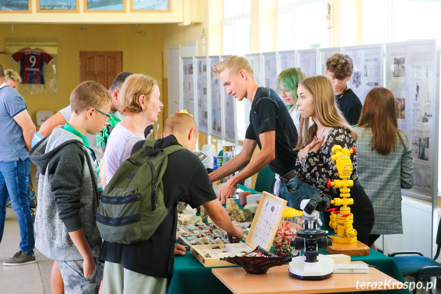 Rodzinny piknik naukowy w Naftówce