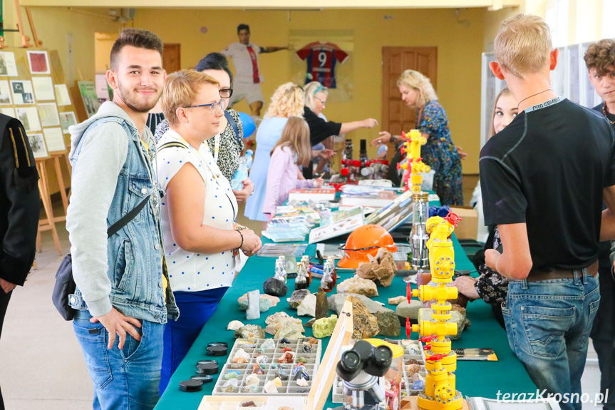 Rodzinny piknik naukowy w Naftówce