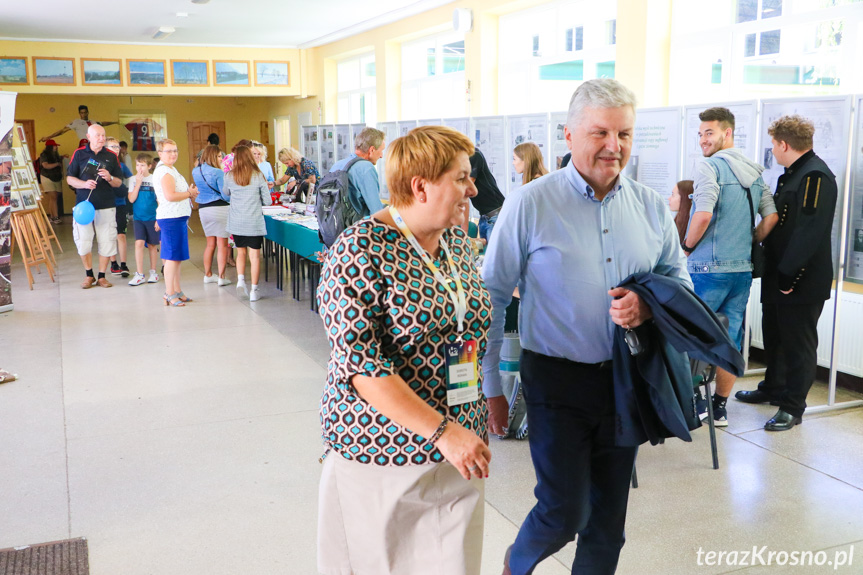 Rodzinny piknik naukowy w Naftówce