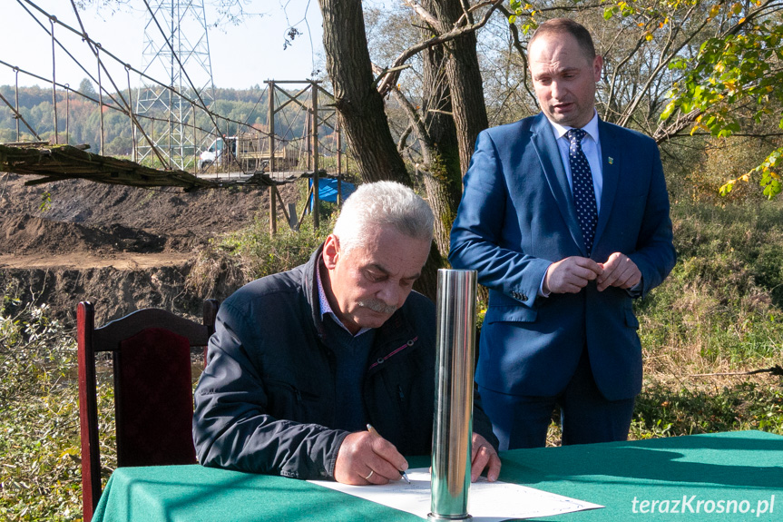 Rozpoczęcie budowy mostu w Łękach Strzyżowskich