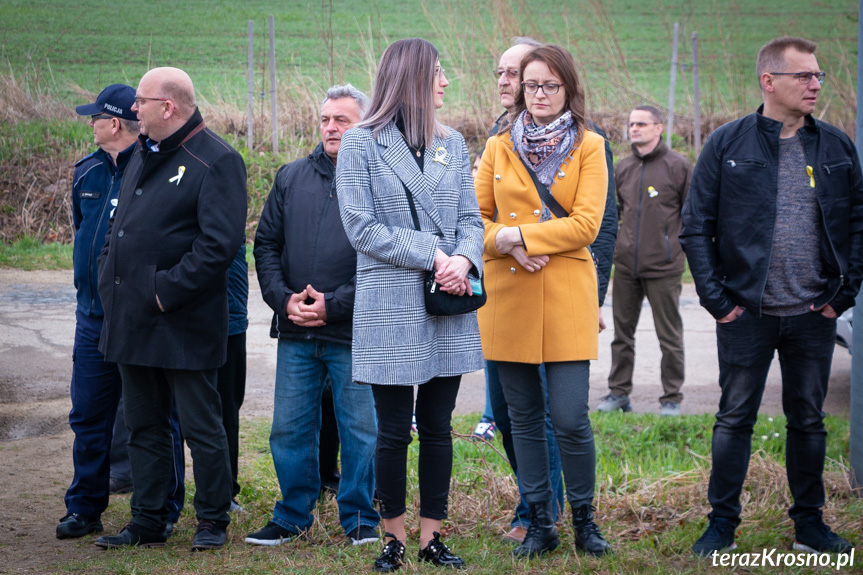 Sadzenie drzew i utworzenie Dębowej Alejki Papieskiej w Dukli