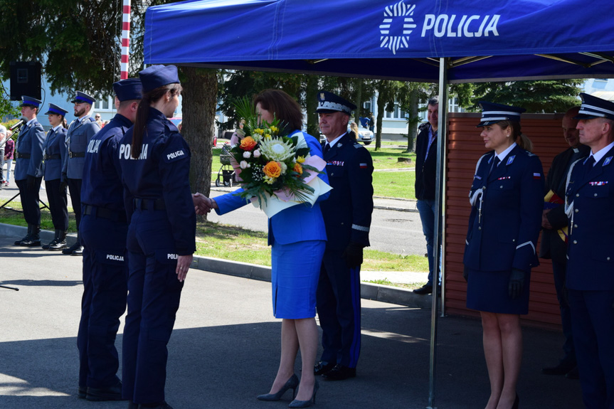 Ślubowanie nowych policjantów