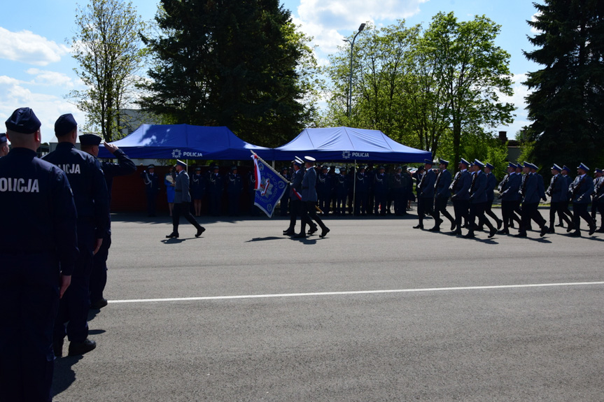 Ślubowanie nowych policjantów