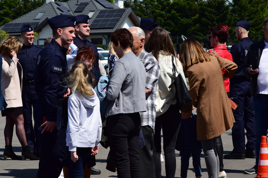 Ślubowanie nowych policjantów