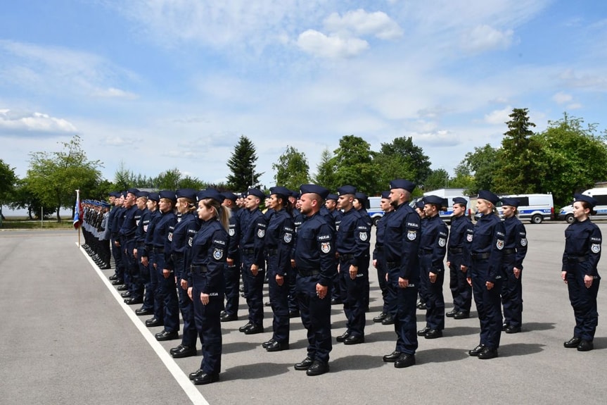 Ślubowanie nowych policjantów