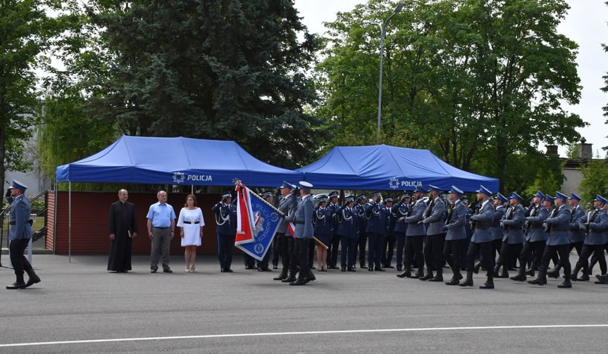 Ślubowanie nowych policjantów