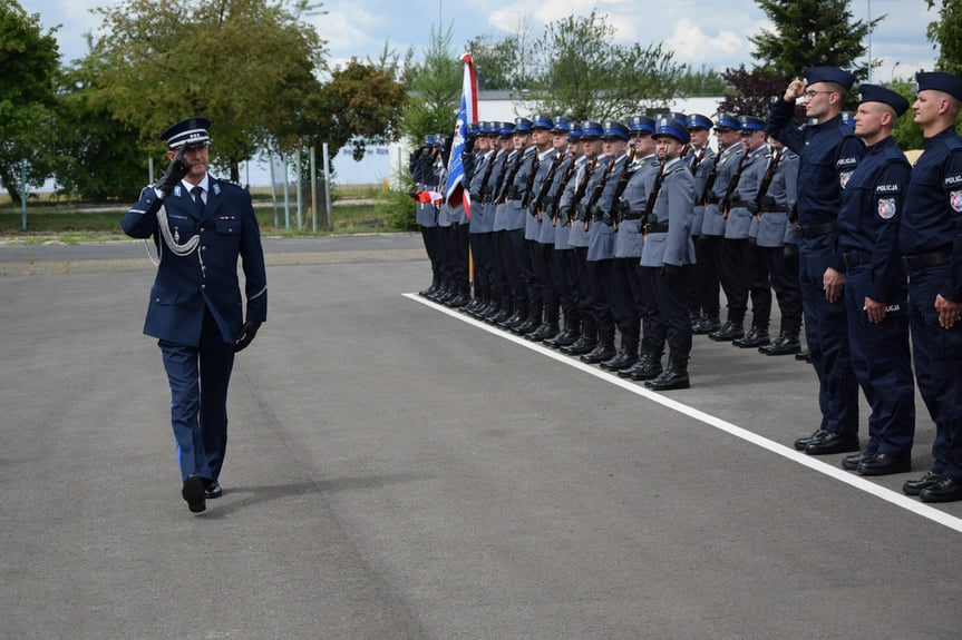 Ślubowanie nowych policjantów