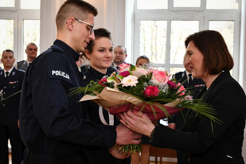 Ślubowanie nowych policjantów w Rzeszowie