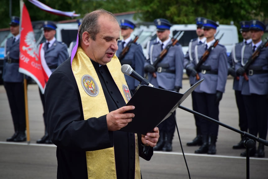 Ślubowanie nowych policjantów