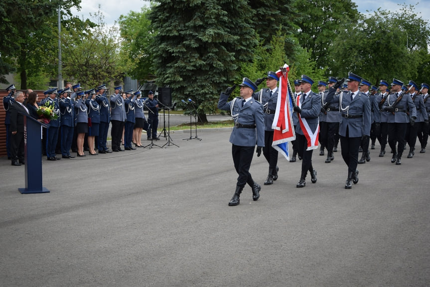 Ślubowanie nowych policjantów