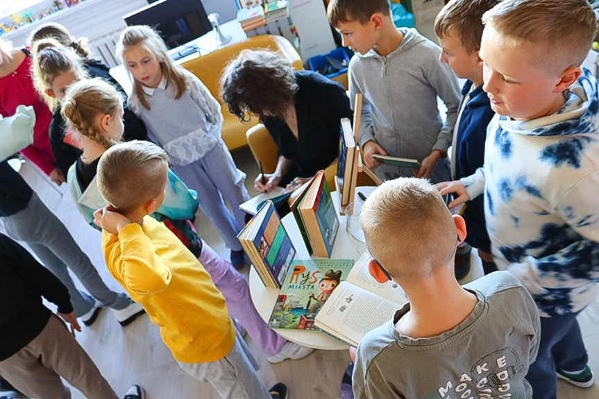 Spotkania z Katarzyną Wasilkowską w bibliotece