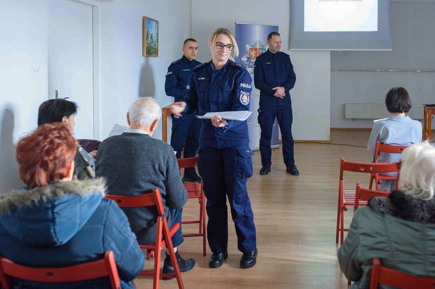 Spotkanie bezpieczny senior w Korczynie