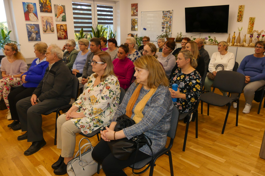 Spotkanie z Jowitą Kosibą w bibliotece w Chorkówce