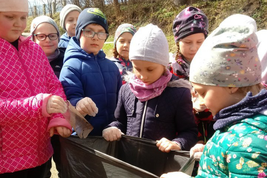 Sprzątanie gminy Korczyna