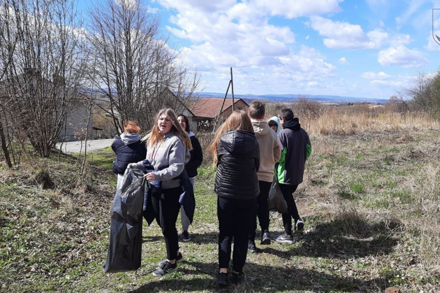 Sprzątanie gminy Korczyna