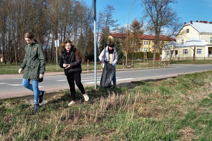 Sprzątanie gminy Korczyna