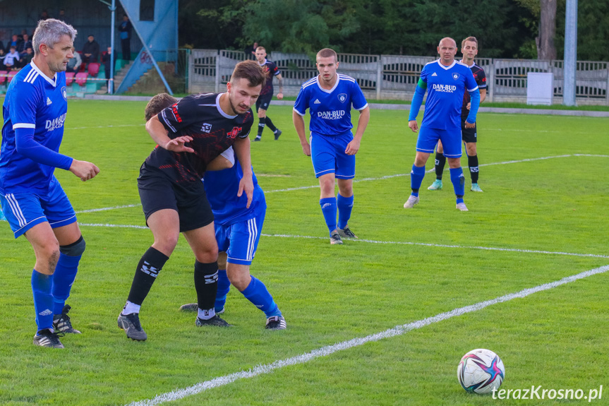 Start Rymanów - Tempo Nienaszów 13-2 