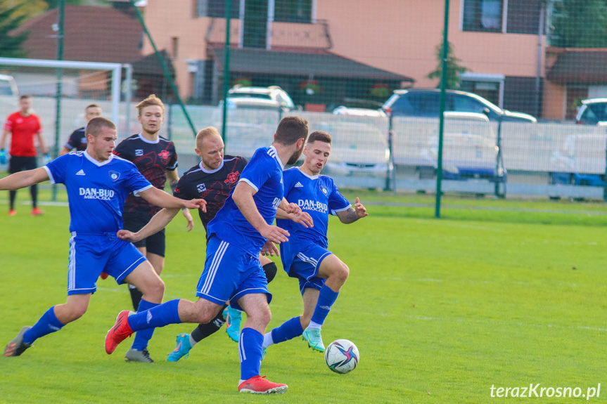 Start Rymanów - Tempo Nienaszów 13-2 