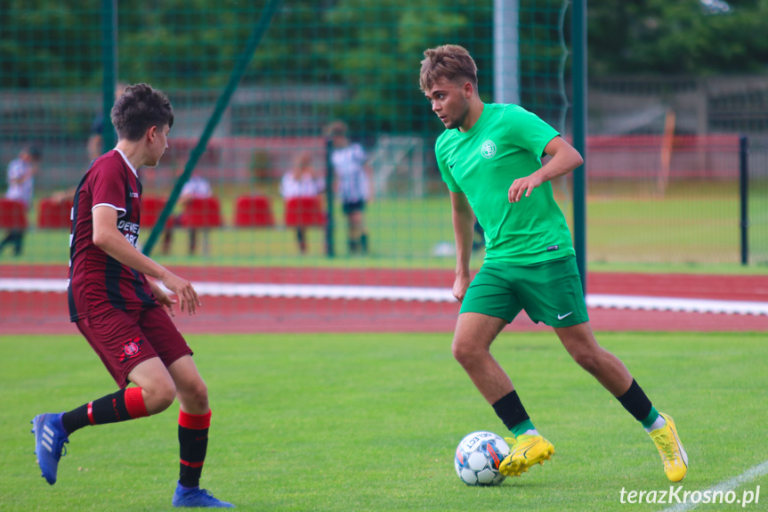 Start Rymanów - Zamczysko Odrzykoń 12-1 