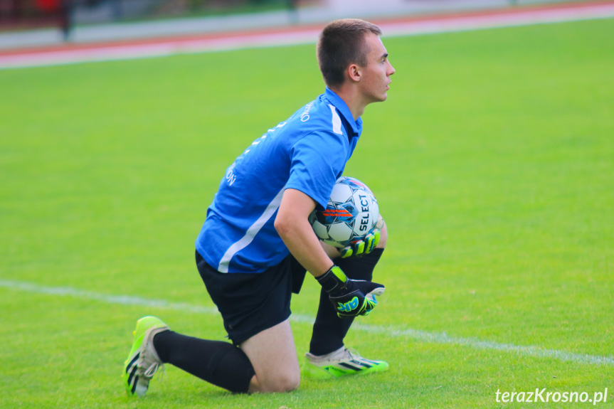 Start Rymanów - Zamczysko Odrzykoń 12-1 