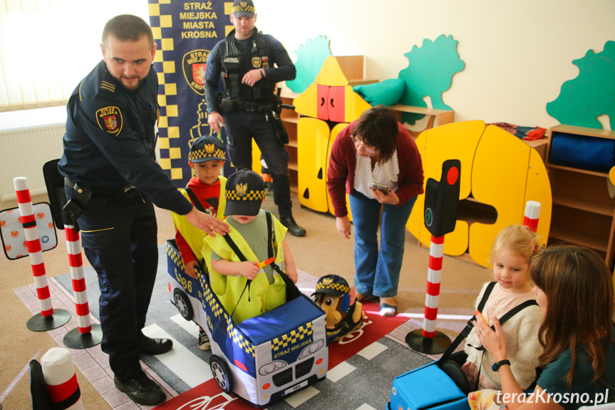 Straż Miejska u krośnieńskich przedszkolaków