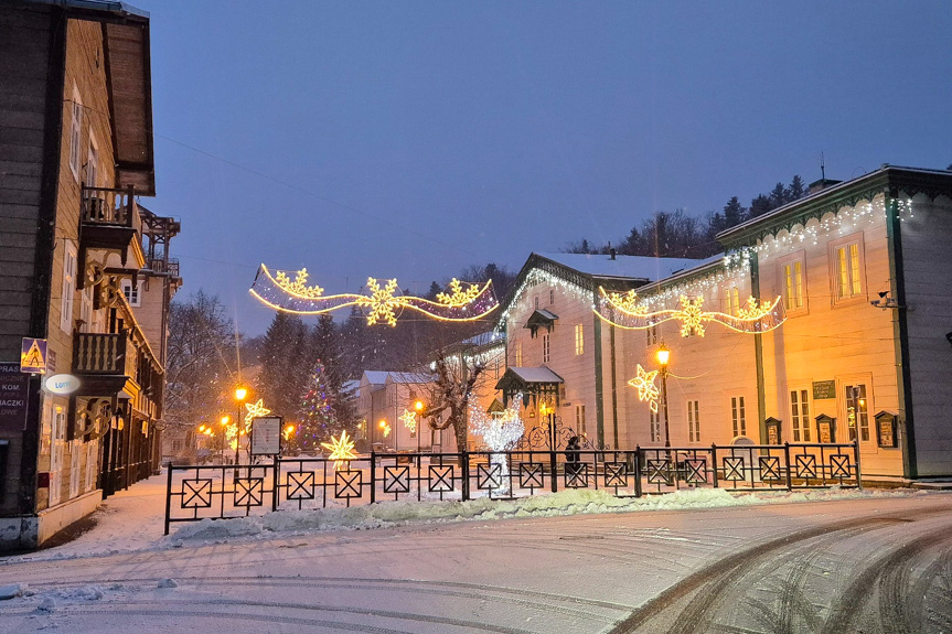 Świąteczne dekoracje w Rymanowie-Zdroju i Iwoniczu-Zdroju