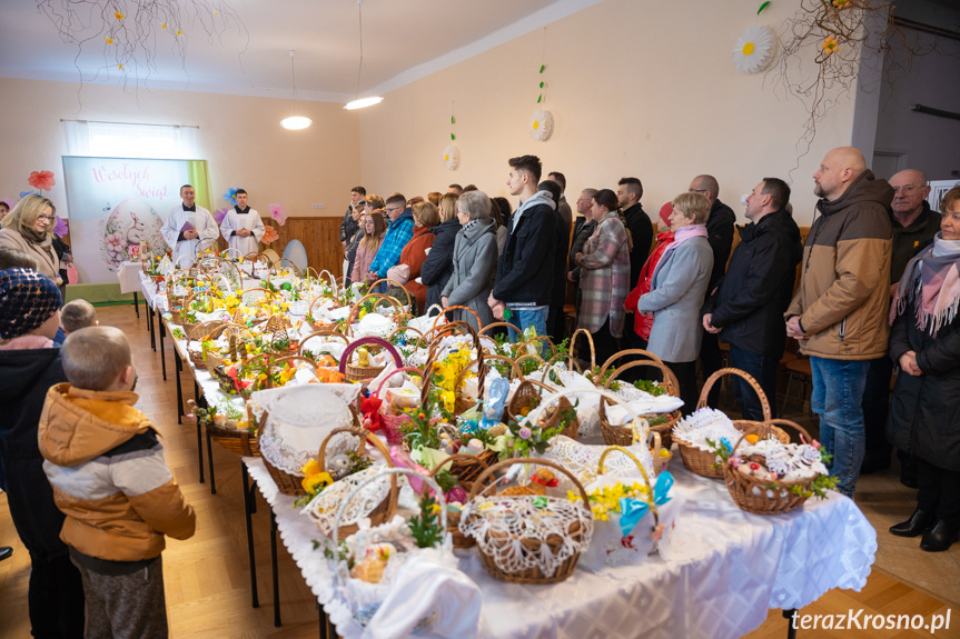 Święcenie pokarmów Machnówka, Świerzowa Polska