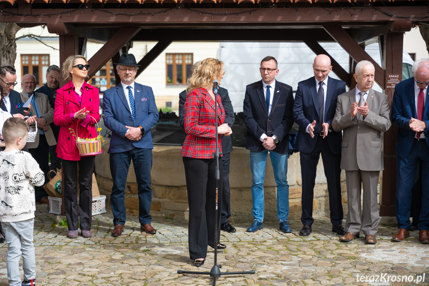 Święcenie pokarmów na rynku w Krośnie