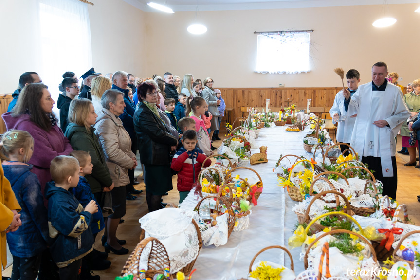 Święcenie pokarmów w Machnówce i Świerzowej Polskiej