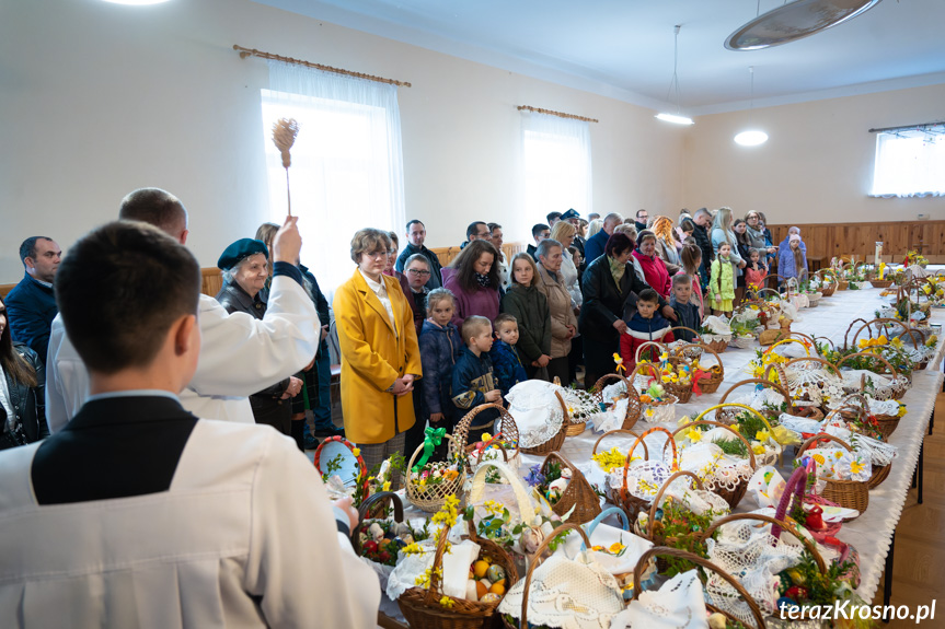 Święcenie pokarmów w Machnówce i Świerzowej Polskiej